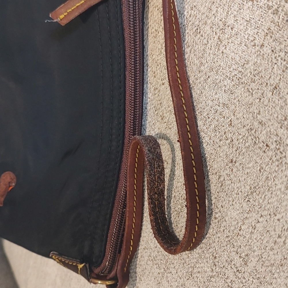 Vintage Dooney & Bourke Small Nylon Handbag - Picture 5 of 11